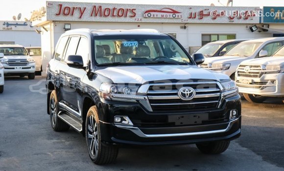 Acheter Import Voiture Toyota Land Cruiser Noir à Import - Dubai, Eua Acheter Import Voiture Toyota Land Cruiser Noir à Import - Dubai, Eua