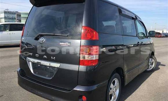 Acheter Occasion Voiture Toyota Noah Autre à Neiafu, Vava'u