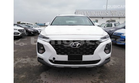 Acheter Import Voiture Hyundai Santa Fe Blanc à Import - Dubai, Eua Acheter Import Voiture Hyundai Santa Fe Blanc à Import - Dubai, Eua