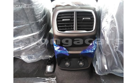 Acheter Import Voiture Hyundai Santa Fe Blanc à Import - Dubai, Eua Acheter Import Voiture Hyundai Santa Fe Blanc à Import - Dubai, Eua