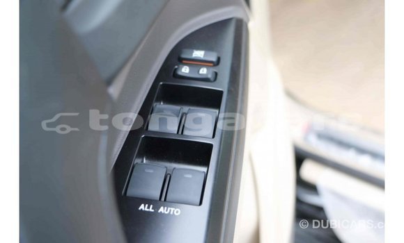 Acheter Import Voiture Toyota Land Cruiser Noir à Import - Dubai, Eua Acheter Import Voiture Toyota Land Cruiser Noir à Import - Dubai, Eua
