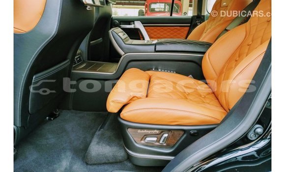 Acheter Import Voiture Toyota Land Cruiser Noir à Import - Dubai, Eua Acheter Import Voiture Toyota Land Cruiser Noir à Import - Dubai, Eua