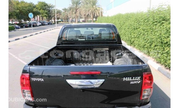 Acheter Import Voiture Toyota Hilux Noir à Import - Dubai, Eua Acheter Import Voiture Toyota Hilux Noir à Import - Dubai, Eua