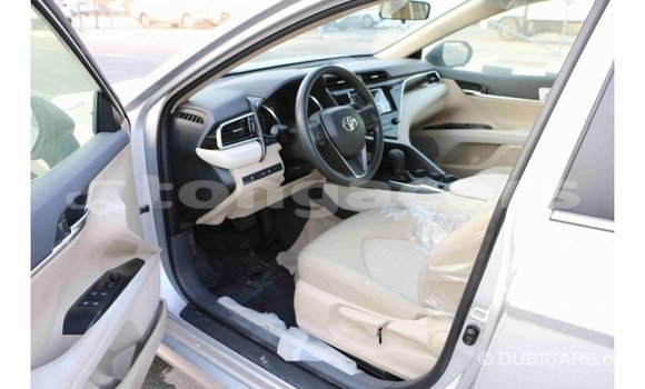 Acheter Import Voiture Toyota Camry Autre à Import - Dubai, Eua Acheter Import Voiture Toyota Camry Autre à Import - Dubai, Eua
