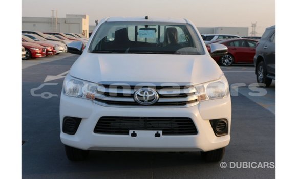 Acheter Import Voiture Toyota Hilux Blanc à Import - Dubai, Eua Acheter Import Voiture Toyota Hilux Blanc à Import - Dubai, Eua