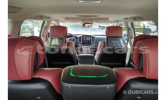 Buy Import Toyota Land Cruiser Black Car in Import - Dubai in Eua Buy Import Toyota Land Cruiser Black Car in Import - Dubai in Eua