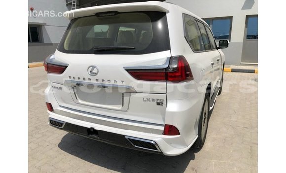 Buy Import Lexus LX White Car in Import - Dubai in Eua Buy Import Lexus LX White Car in Import - Dubai in Eua