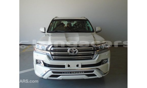 Buy Import Toyota Land Cruiser Other Car in Import - Dubai in Eua Buy Import Toyota Land Cruiser Other Car in Import - Dubai in Eua
