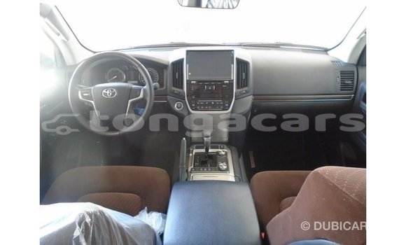Buy Import Toyota Land Cruiser Other Car in Import - Dubai in Eua Buy Import Toyota Land Cruiser Other Car in Import - Dubai in Eua