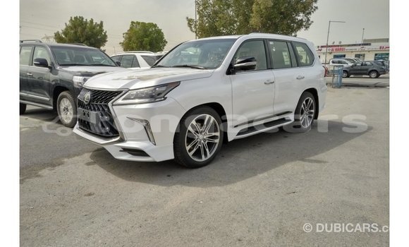 Buy Import Lexus LX White Car in Import - Dubai in Eua Buy Import Lexus LX White Car in Import - Dubai in Eua