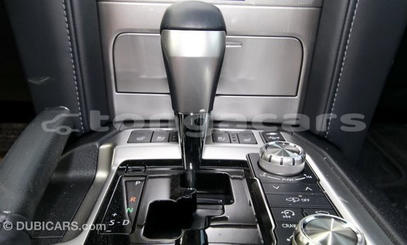 Acheter Import Voiture Toyota Land Cruiser Noir à Import - Dubai, Eua Acheter Import Voiture Toyota Land Cruiser Noir à Import - Dubai, Eua