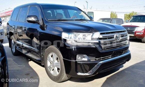 Acheter Import Voiture Toyota Land Cruiser Noir à Import - Dubai, Eua Acheter Import Voiture Toyota Land Cruiser Noir à Import - Dubai, Eua