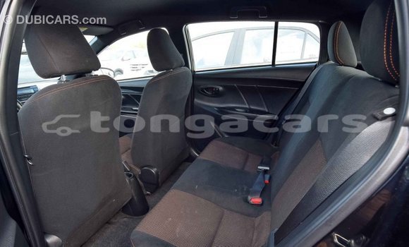 Acheter Import Voiture Toyota Yaris Noir à Import - Dubai, Eua Acheter Import Voiture Toyota Yaris Noir à Import - Dubai, Eua
