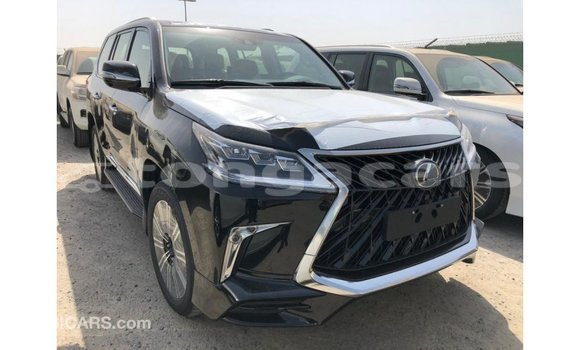 Acheter Import Voiture Lexus LX Noir à Import - Dubai, Eua Acheter Import Voiture Lexus LX Noir à Import - Dubai, Eua