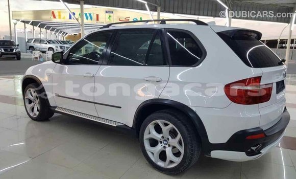 Acheter Import Voiture BMW X5 Blanc à Import - Dubai, Eua Acheter Import Voiture BMW X5 Blanc à Import - Dubai, Eua