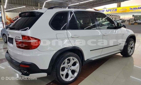 Acheter Import Voiture BMW X5 Blanc à Import - Dubai, Eua Acheter Import Voiture BMW X5 Blanc à Import - Dubai, Eua