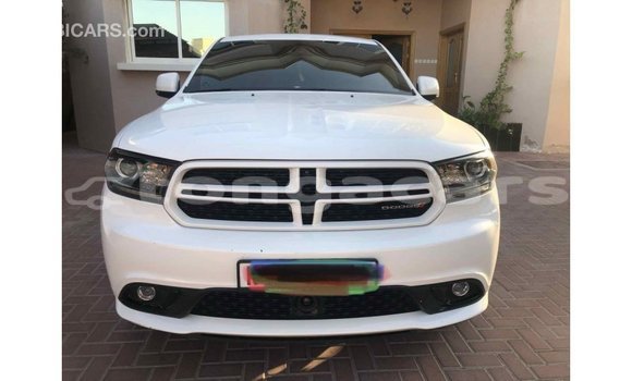 Acheter Import Voiture Dodge Durango Blanc à Import - Dubai, Eua Acheter Import Voiture Dodge Durango Blanc à Import - Dubai, Eua