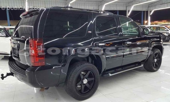 Acheter Import Voiture Chevrolet Tahoe Noir à Import - Dubai, Eua Acheter Import Voiture Chevrolet Tahoe Noir à Import - Dubai, Eua