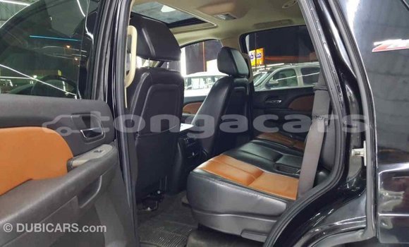 Acheter Import Voiture Chevrolet Tahoe Noir à Import - Dubai, Eua Acheter Import Voiture Chevrolet Tahoe Noir à Import - Dubai, Eua