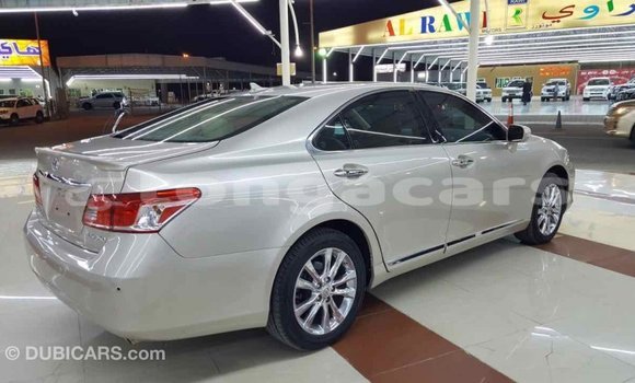 Acheter Import Voiture Lexus ES Autre à Import - Dubai, Eua Acheter Import Voiture Lexus ES Autre à Import - Dubai, Eua