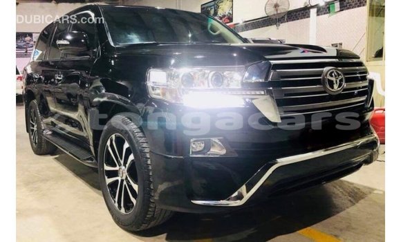 Acheter Import Voiture Toyota Land Cruiser Noir à Import - Dubai, Eua Acheter Import Voiture Toyota Land Cruiser Noir à Import - Dubai, Eua