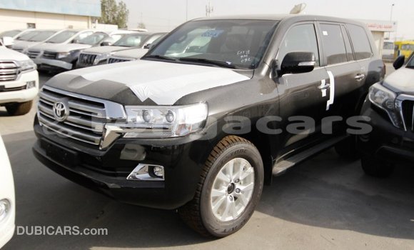 Acheter Import Voiture Toyota Land Cruiser Noir à Import - Dubai, Eua Acheter Import Voiture Toyota Land Cruiser Noir à Import - Dubai, Eua