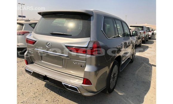 Acheter Import Voiture Lexus LX Autre à Import - Dubai, Eua Acheter Import Voiture Lexus LX Autre à Import - Dubai, Eua