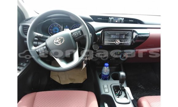 Acheter Import Voiture Toyota Hilux Autre à Import - Dubai, Eua Acheter Import Voiture Toyota Hilux Autre à Import - Dubai, Eua
