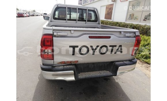 Acheter Import Voiture Toyota Hilux Autre à Import - Dubai, Eua Acheter Import Voiture Toyota Hilux Autre à Import - Dubai, Eua