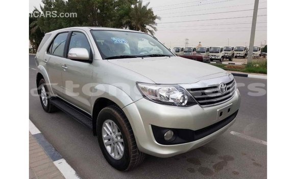 Buy Import Toyota Fortuner Other Car in Import - Dubai in Eua Buy Import Toyota Fortuner Other Car in Import - Dubai in Eua