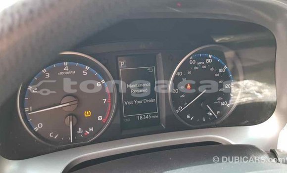 Acheter Import Voiture Toyota RAV4 Autre à Import - Dubai, Eua Acheter Import Voiture Toyota RAV4 Autre à Import - Dubai, Eua