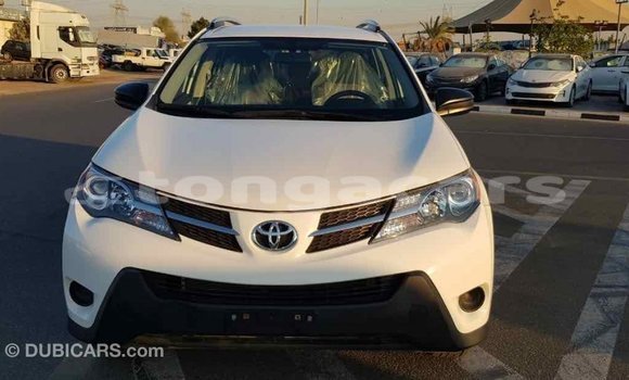 Buy Import Toyota RAV4 White Car in Import - Dubai in Eua Buy Import Toyota RAV4 White Car in Import - Dubai in Eua
