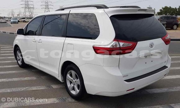 Buy Import Toyota Sienna White Car in Import - Dubai in Eua Buy Import Toyota Sienna White Car in Import - Dubai in Eua