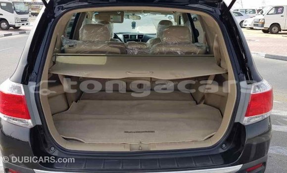 Buy Import Toyota Highlander Black Car in Import - Dubai in Eua Buy Import Toyota Highlander Black Car in Import - Dubai in Eua