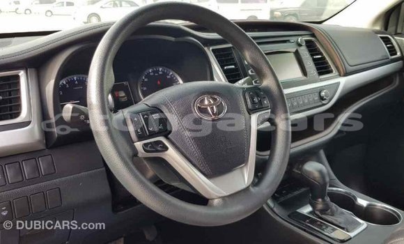 Buy Import Toyota Highlander Brown Car in Import - Dubai in Eua Buy Import Toyota Highlander Brown Car in Import - Dubai in Eua