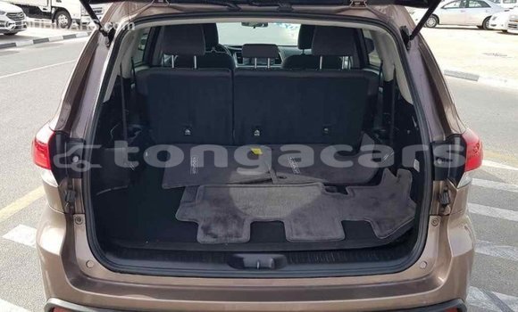 Buy Import Toyota Highlander Brown Car in Import - Dubai in Eua Buy Import Toyota Highlander Brown Car in Import - Dubai in Eua