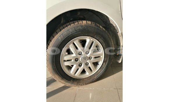 Acheter Import Voiture Hyundai Accent Blanc à Import - Dubai, Eua Acheter Import Voiture Hyundai Accent Blanc à Import - Dubai, Eua