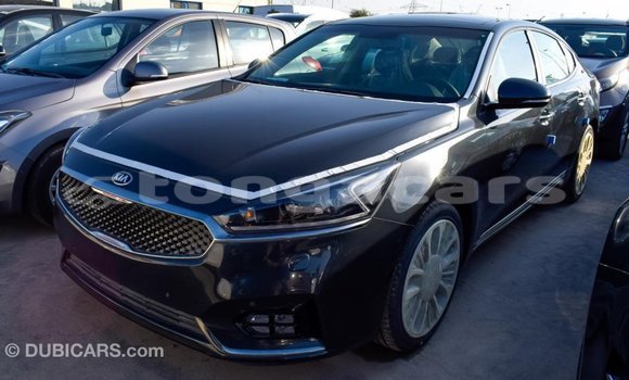 Acheter Import Voiture Kia Cadenza Autre à Import - Dubai, Eua Acheter Import Voiture Kia Cadenza Autre à Import - Dubai, Eua