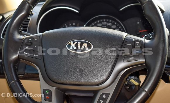 Acheter Import Voiture Kia Sorento Blanc à Import - Dubai, Eua Acheter Import Voiture Kia Sorento Blanc à Import - Dubai, Eua