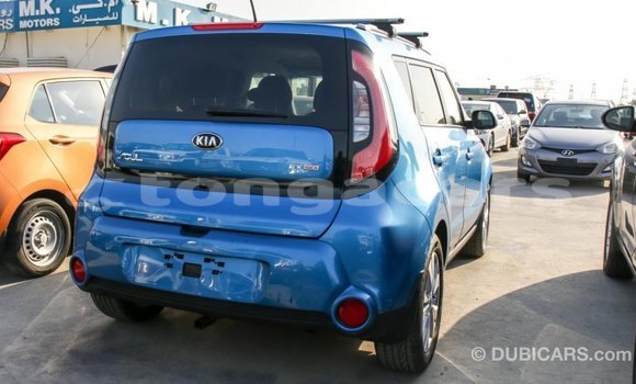 Acheter Import Voiture Kia Soul Bleu à Import - Dubai, Eua Acheter Import Voiture Kia Soul Bleu à Import - Dubai, Eua