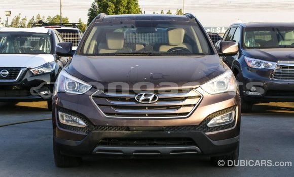 Acheter Import Voiture Hyundai Santa Fe Marron à Import - Dubai, Eua Acheter Import Voiture Hyundai Santa Fe Marron à Import - Dubai, Eua