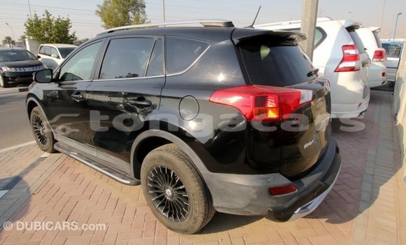 Acheter Import Voiture Toyota RAV4 Noir à Import - Dubai, Eua Acheter Import Voiture Toyota RAV4 Noir à Import - Dubai, Eua