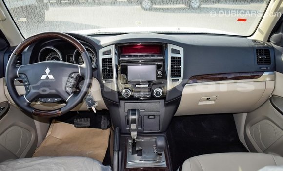 Buy Import Mitsubishi Pajero White Car in Import - Dubai in Eua Buy Import Mitsubishi Pajero White Car in Import - Dubai in Eua