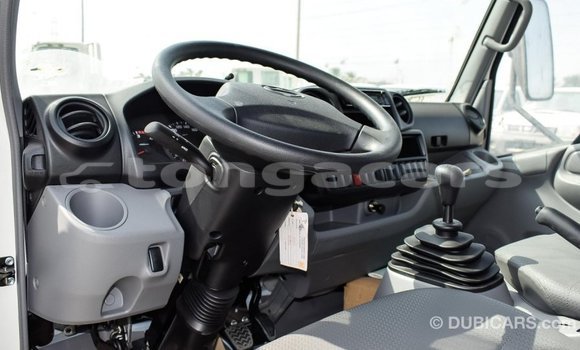 Acheter Import Utilitaire Hino 300 Series Blanc à Import - Dubai, Eua Acheter Import Utilitaire Hino 300 Series Blanc à Import - Dubai, Eua