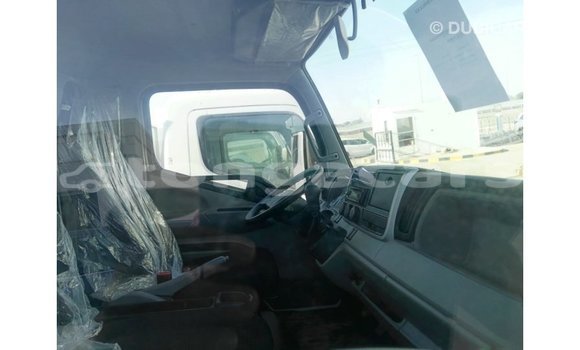 Acheter Import Voiture Mitsubishi i Blanc à Import - Dubai, Eua Acheter Import Voiture Mitsubishi i Blanc à Import - Dubai, Eua