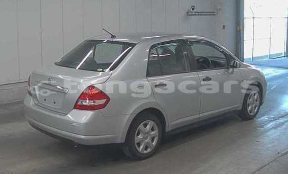 Buy Used Nissan Tiida Silver Car in Hihifo in Niuas Buy Used Nissan Tiida Silver Car in Hihifo in Niuas