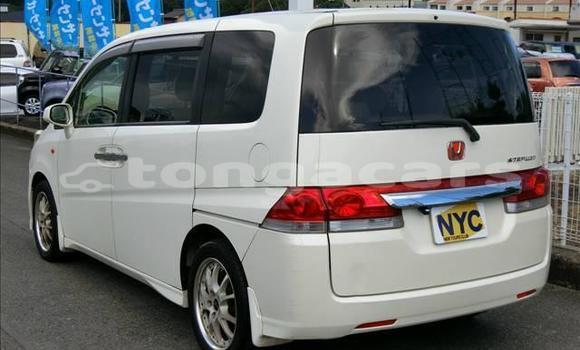 Acheter Occasion Voiture Honda Stepwagon Blanc à Nuku'alofa, Tongatapu Acheter Occasion Voiture Honda Stepwagon Blanc à Nuku'alofa, Tongatapu