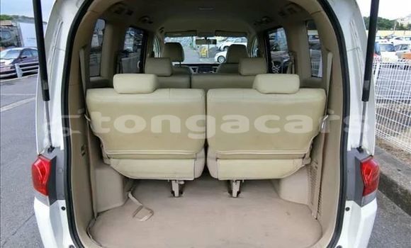 Acheter Occasion Voiture Honda Stepwagon Blanc à Nuku'alofa, Tongatapu Acheter Occasion Voiture Honda Stepwagon Blanc à Nuku'alofa, Tongatapu