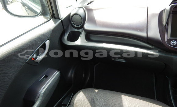Acheter Occasion Voiture Honda Fit Noir à Nuku'alofa, Tongatapu Acheter Occasion Voiture Honda Fit Noir à Nuku'alofa, Tongatapu