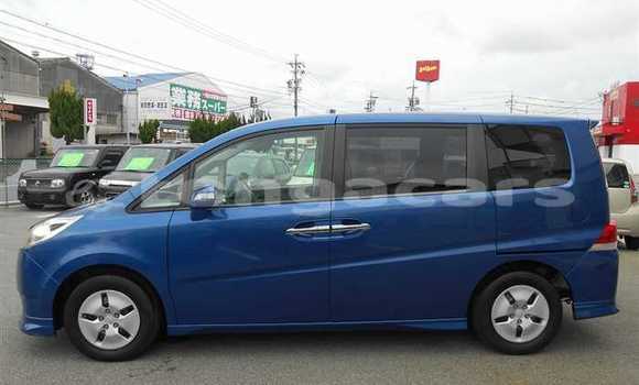Acheter Occasion Voiture Honda Stepwagon Bleu à Nuku'alofa, Tongatapu Acheter Occasion Voiture Honda Stepwagon Bleu à Nuku'alofa, Tongatapu